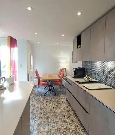 Le 828 : Appartement En Plein Centre De Vannes Exterior foto